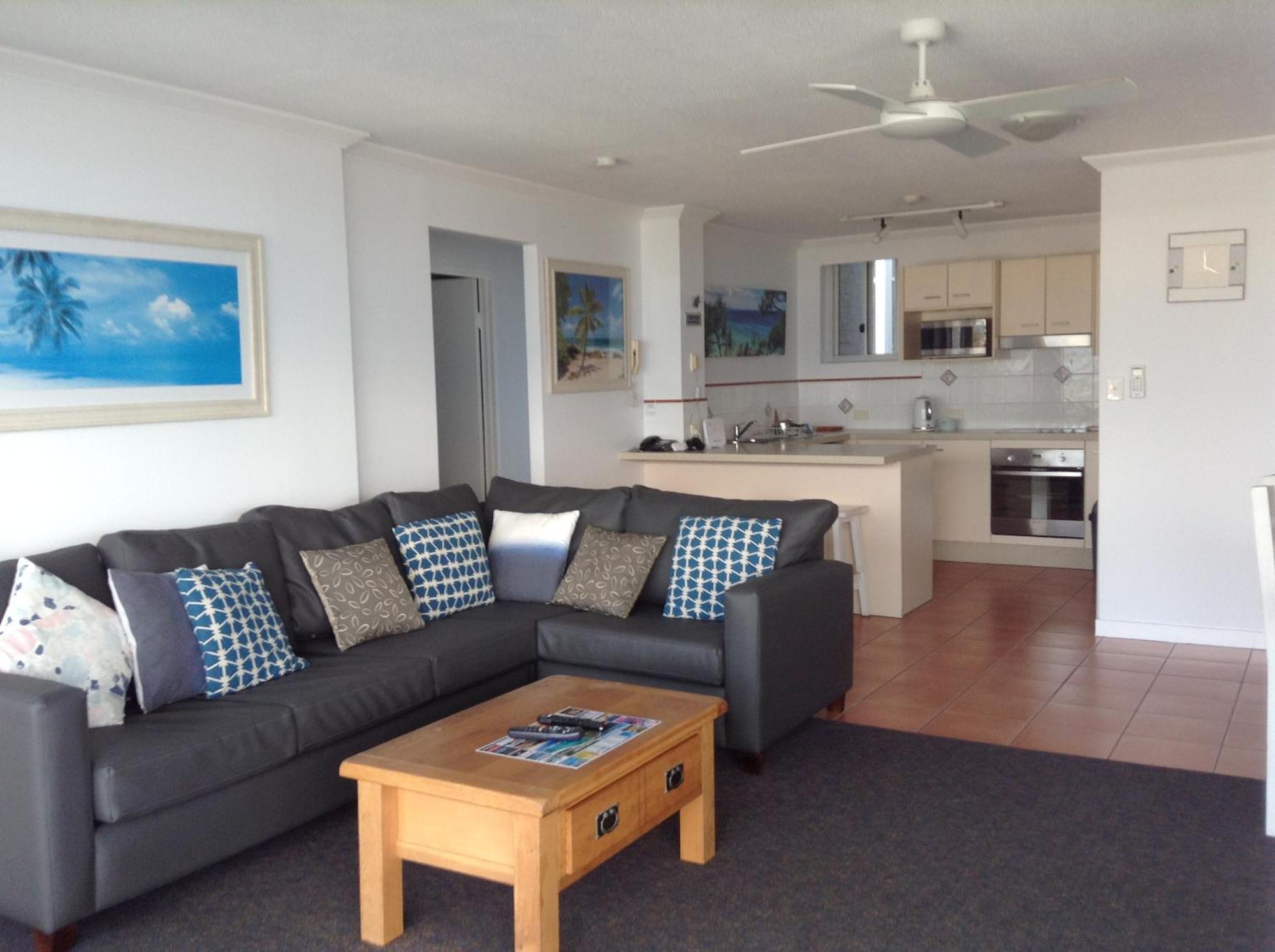 Pacific Surf Absolute Beachfront Apartments Gold Coast Bagian luar foto