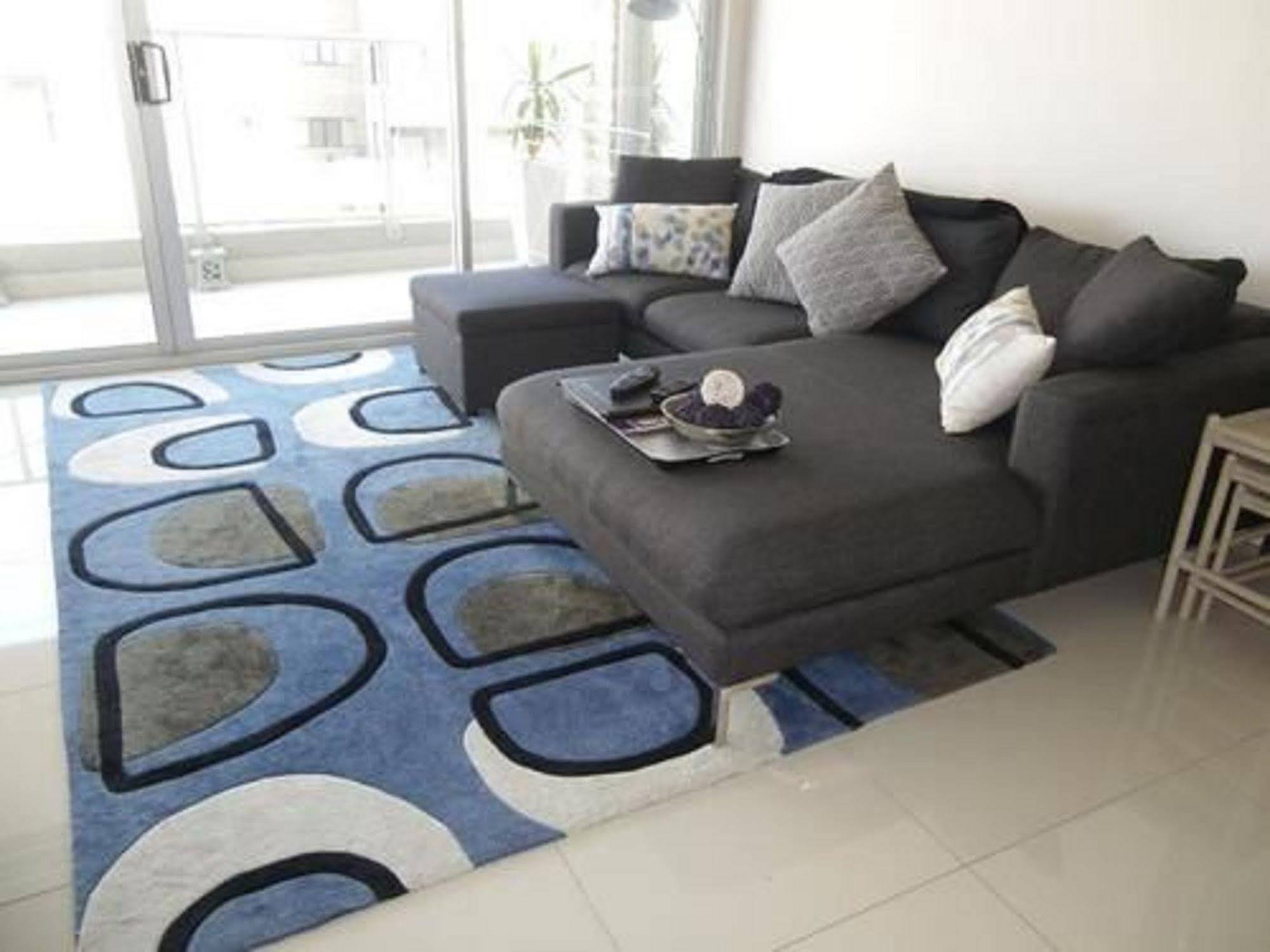 Pacific Surf Absolute Beachfront Apartments Gold Coast Bagian luar foto